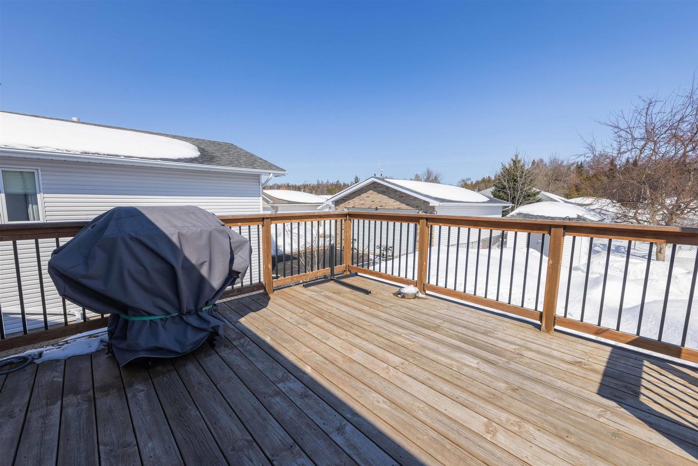 147 Nottingham Crescent, Thunder Bay, ON