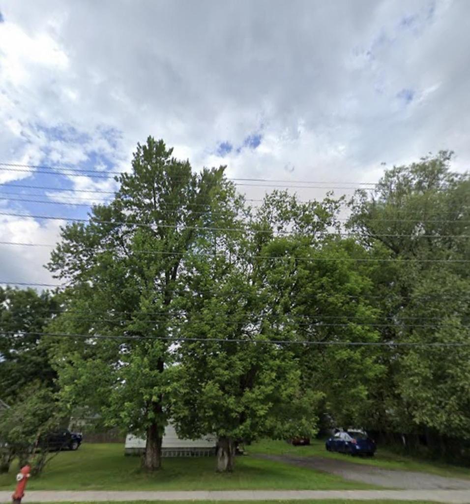 210 Sixth St E, Fort Frances, ON