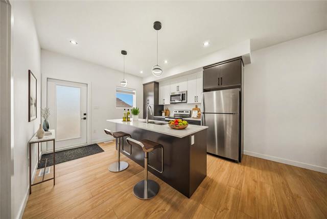 27 Indra Cr, Winnipeg, MB