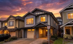 1226 Parkdale Creek Gdns Langford, BC V9B 4G9