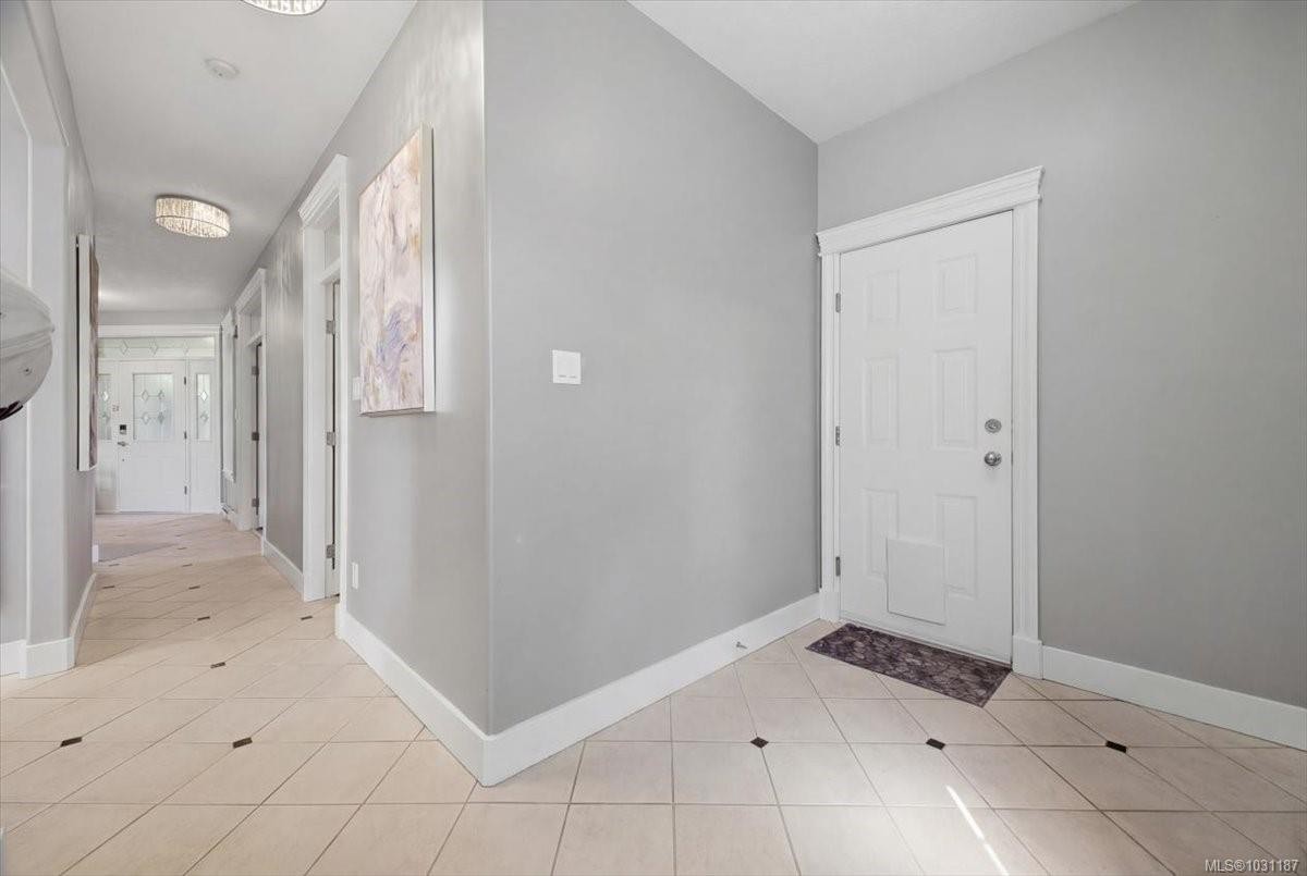 1971 Woodridge Rd, Nanaimo, BC