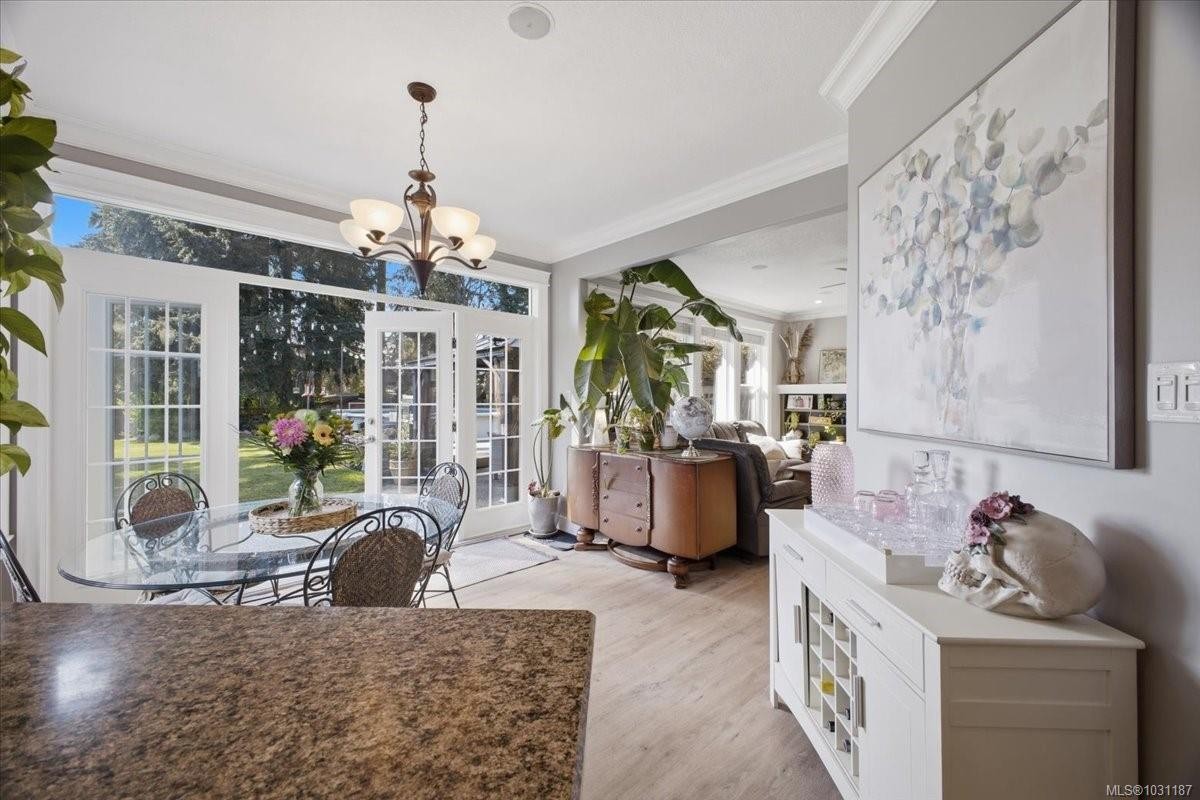 1971 Woodridge Rd, Nanaimo, BC