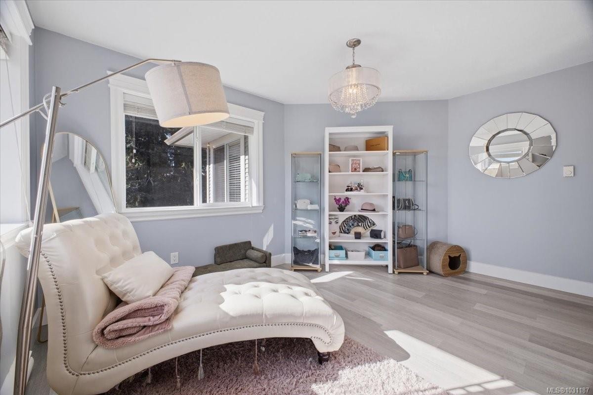 1971 Woodridge Rd, Nanaimo, BC