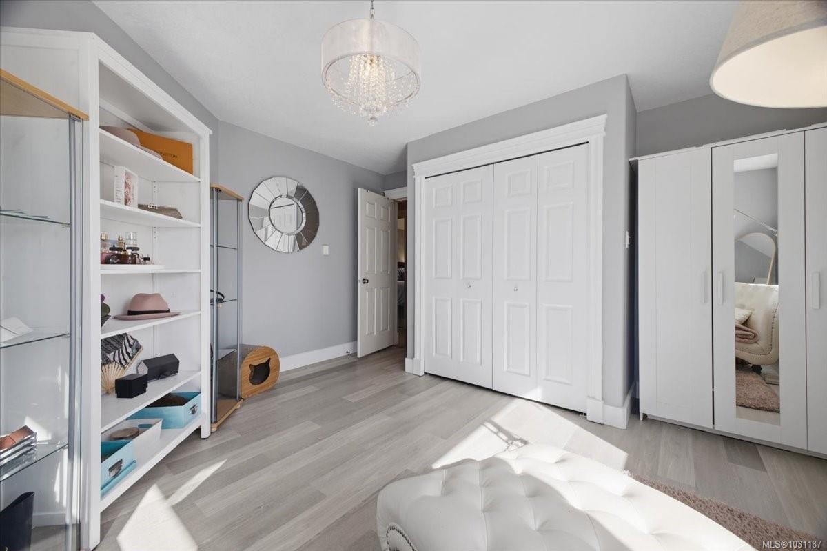 1971 Woodridge Rd, Nanaimo, BC