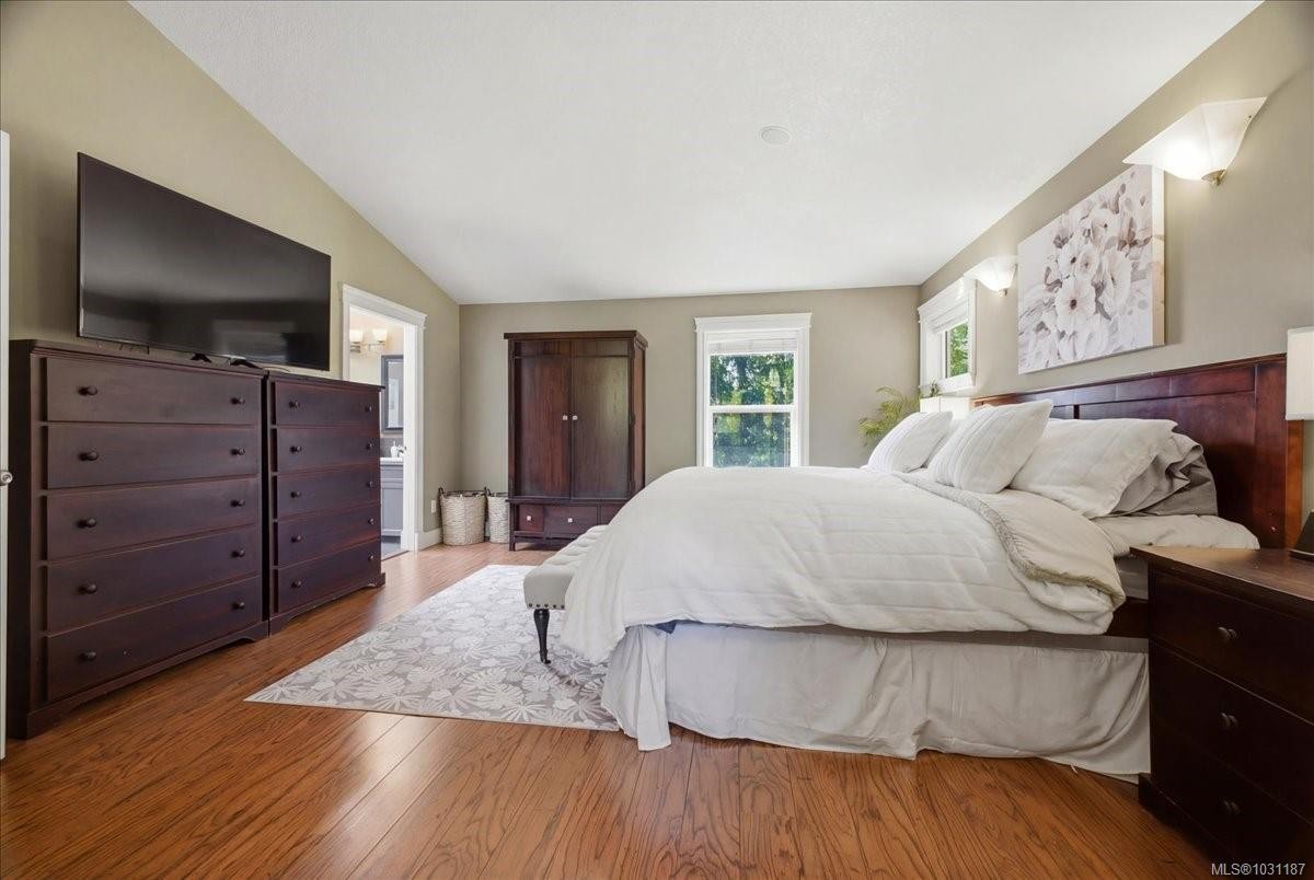 1971 Woodridge Rd, Nanaimo, BC