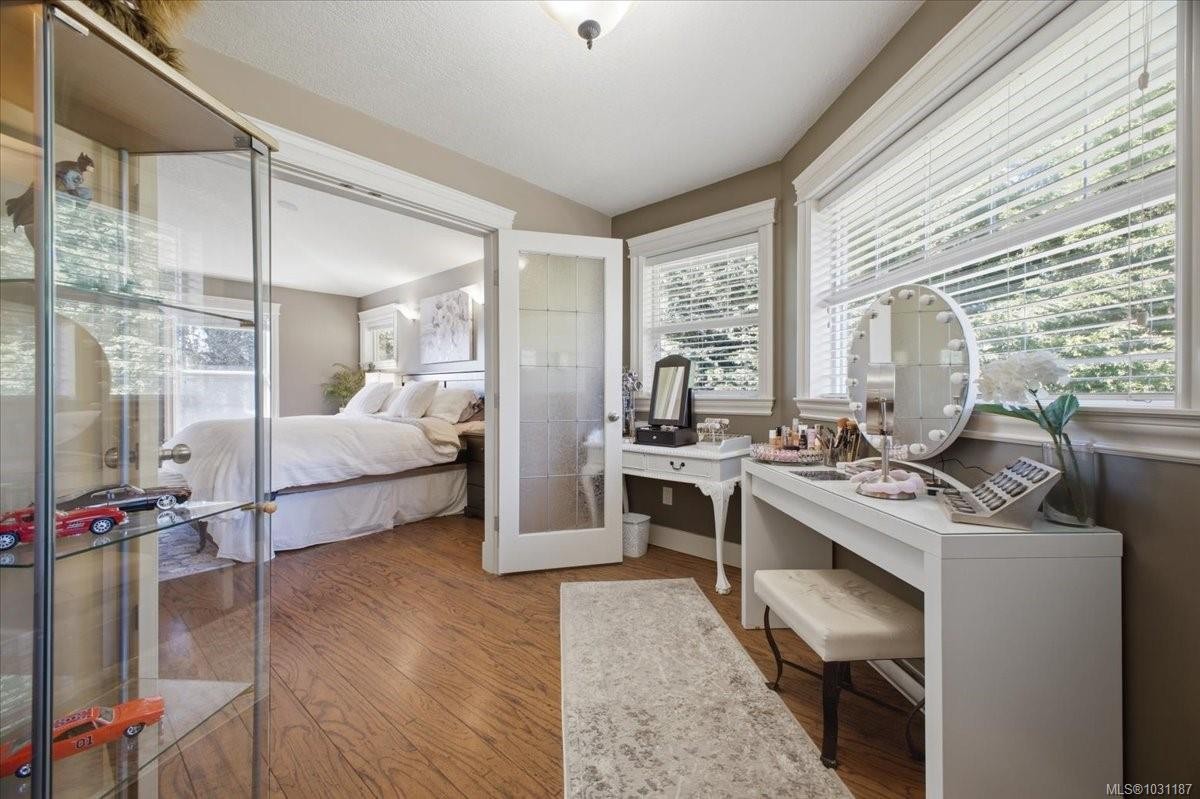 1971 Woodridge Rd, Nanaimo, BC