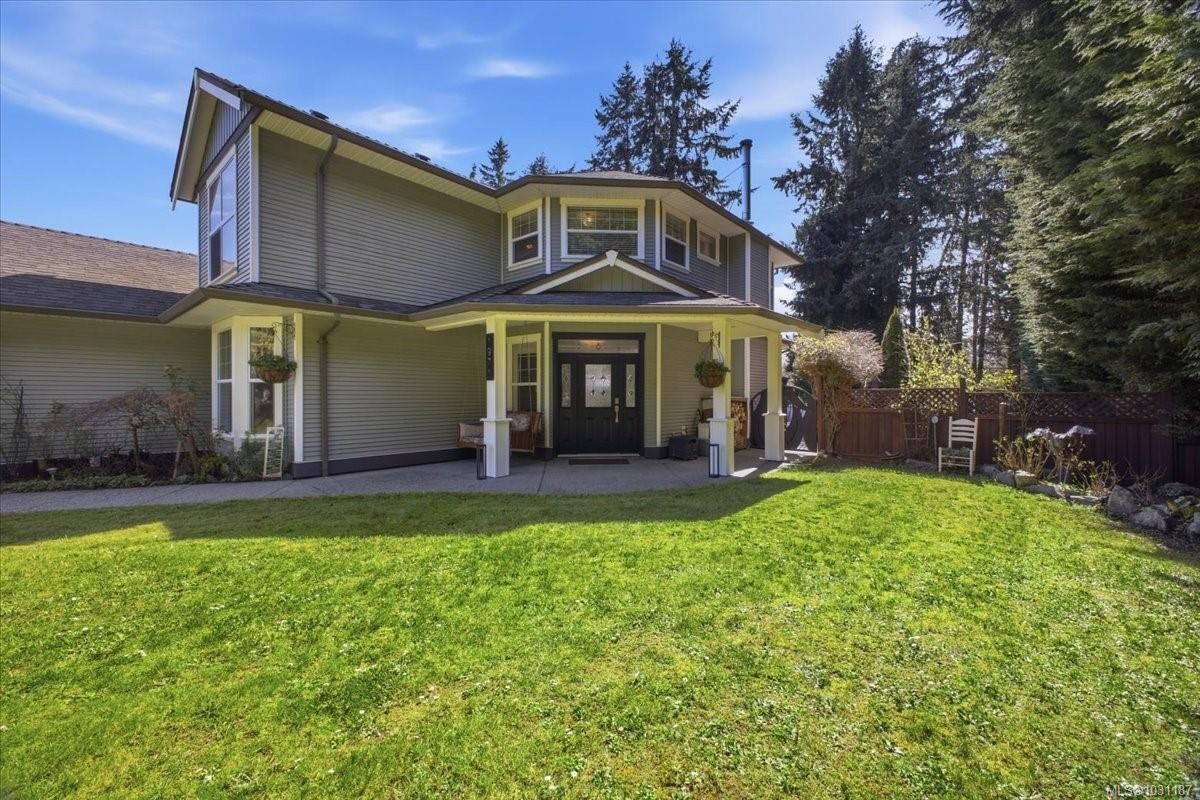 1971 Woodridge Rd, Nanaimo, BC