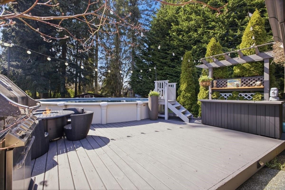 1971 Woodridge Rd, Nanaimo, BC