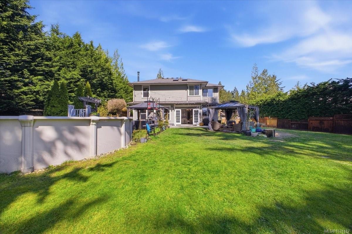 1971 Woodridge Rd, Nanaimo, BC