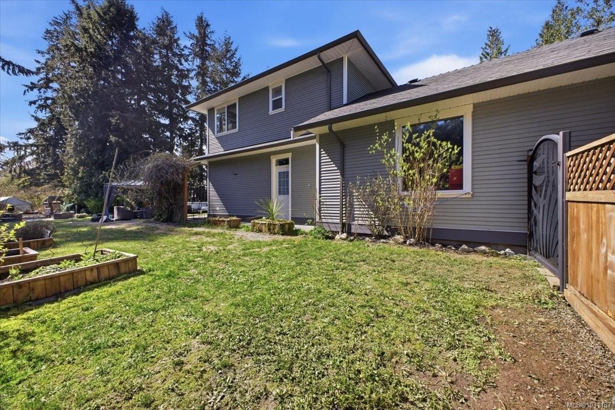 1971 Woodridge Rd, Nanaimo, BC