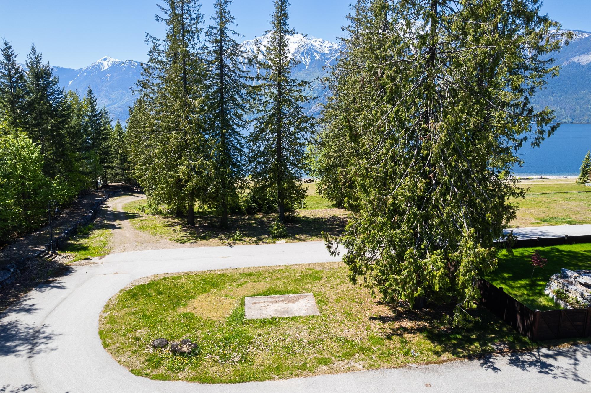 13488 Lakeshore Drive, Boswell, BC - Outdoor With View