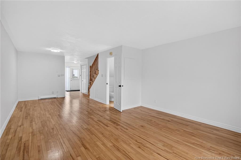 5-380 Champlain St, Dieppe, NB