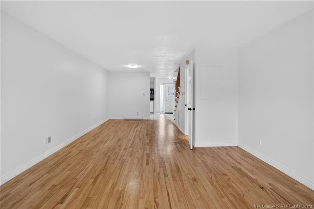 5-380 Champlain St, Dieppe, NB