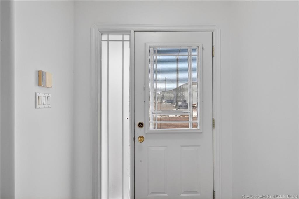 5-380 Champlain St, Dieppe, NB