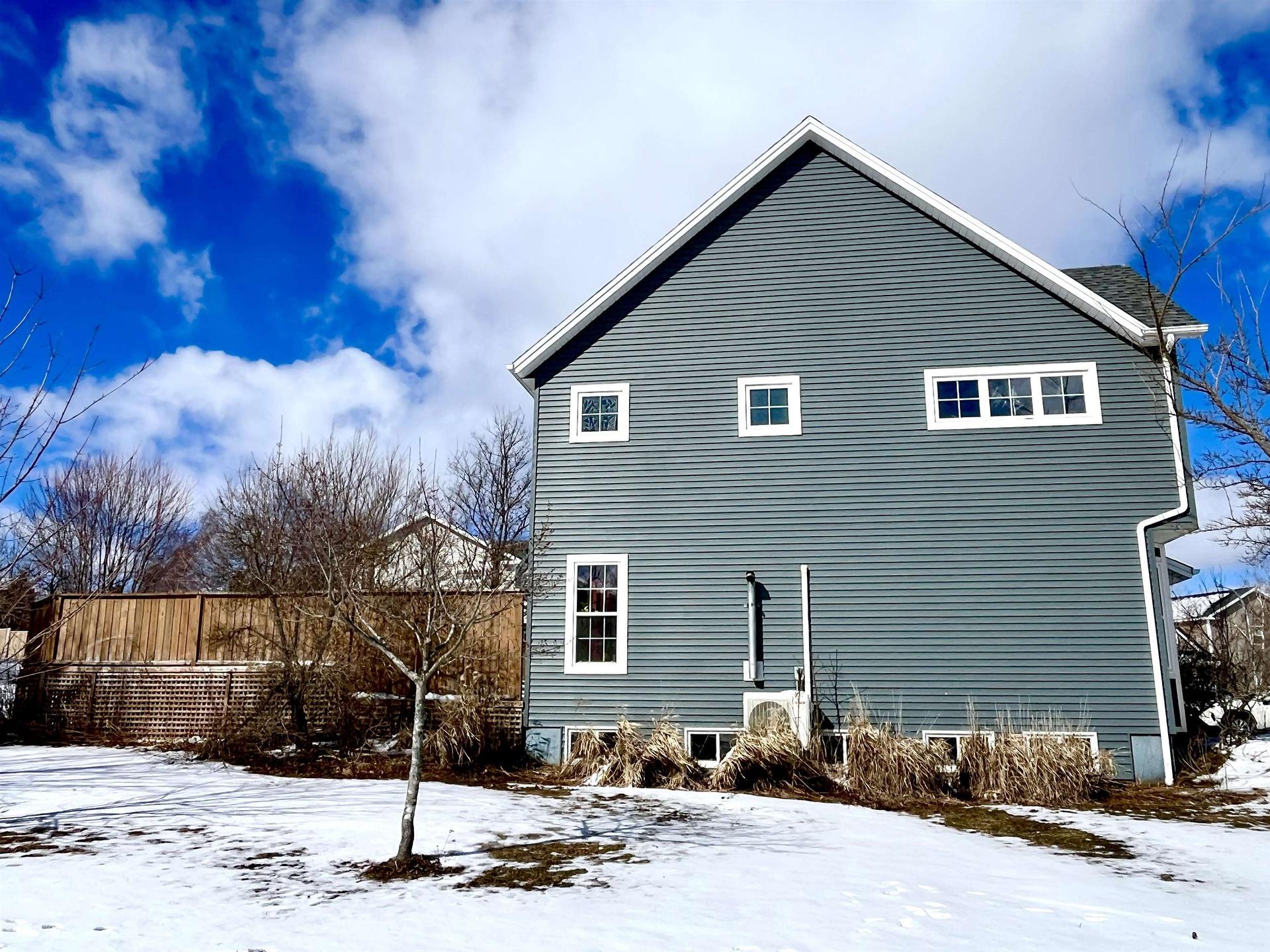 30 Macarthur Drive, Charlottetown, PE