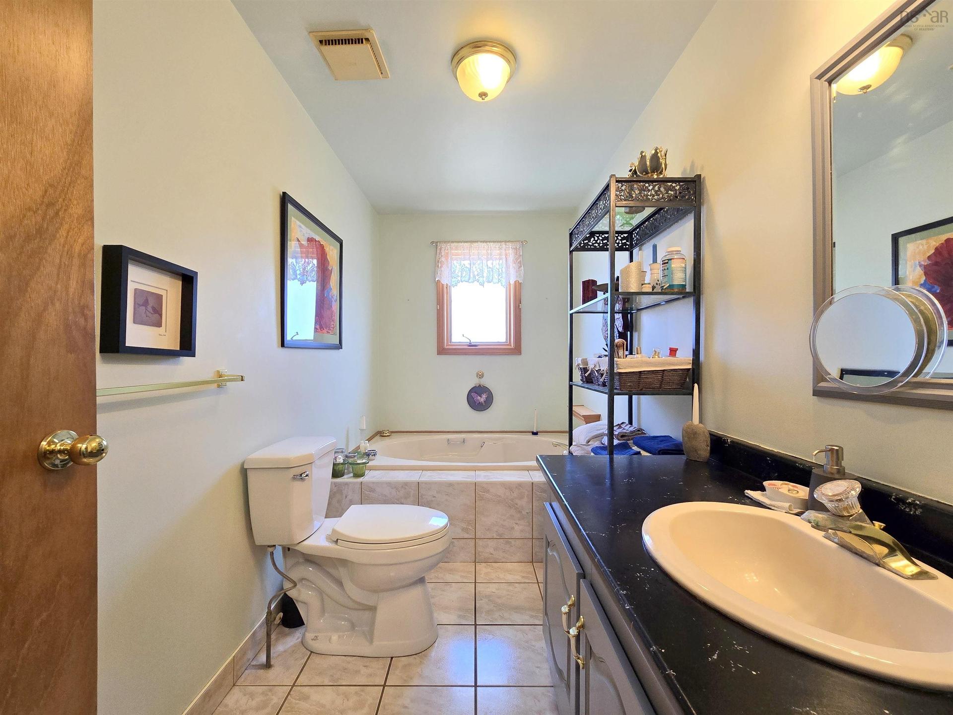 9 Patterson Street, Amherst, NS