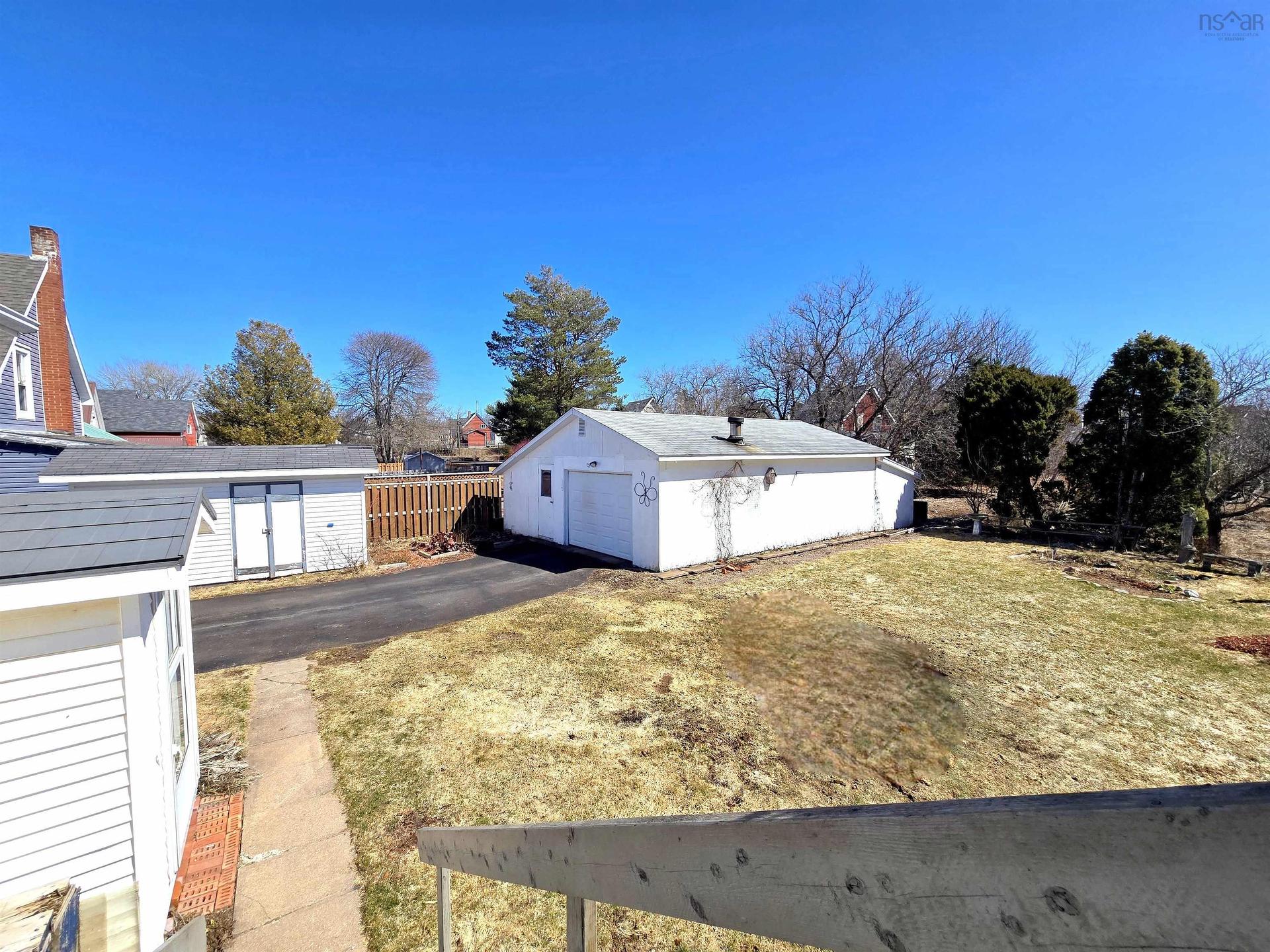 9 Patterson Street, Amherst, NS