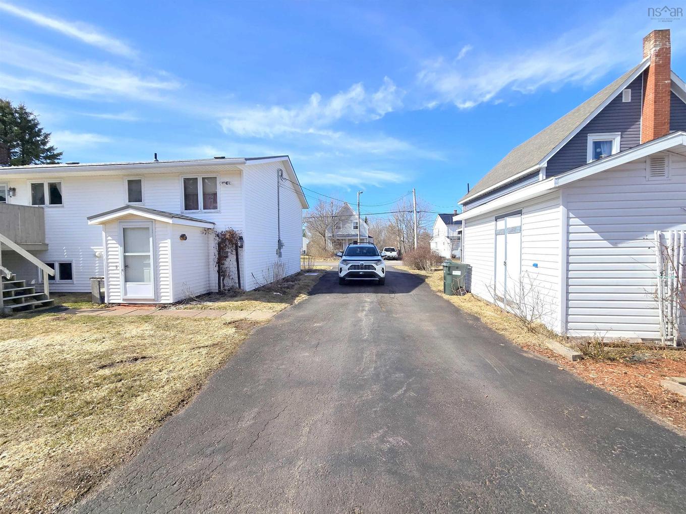 9 Patterson Street, Amherst, NS