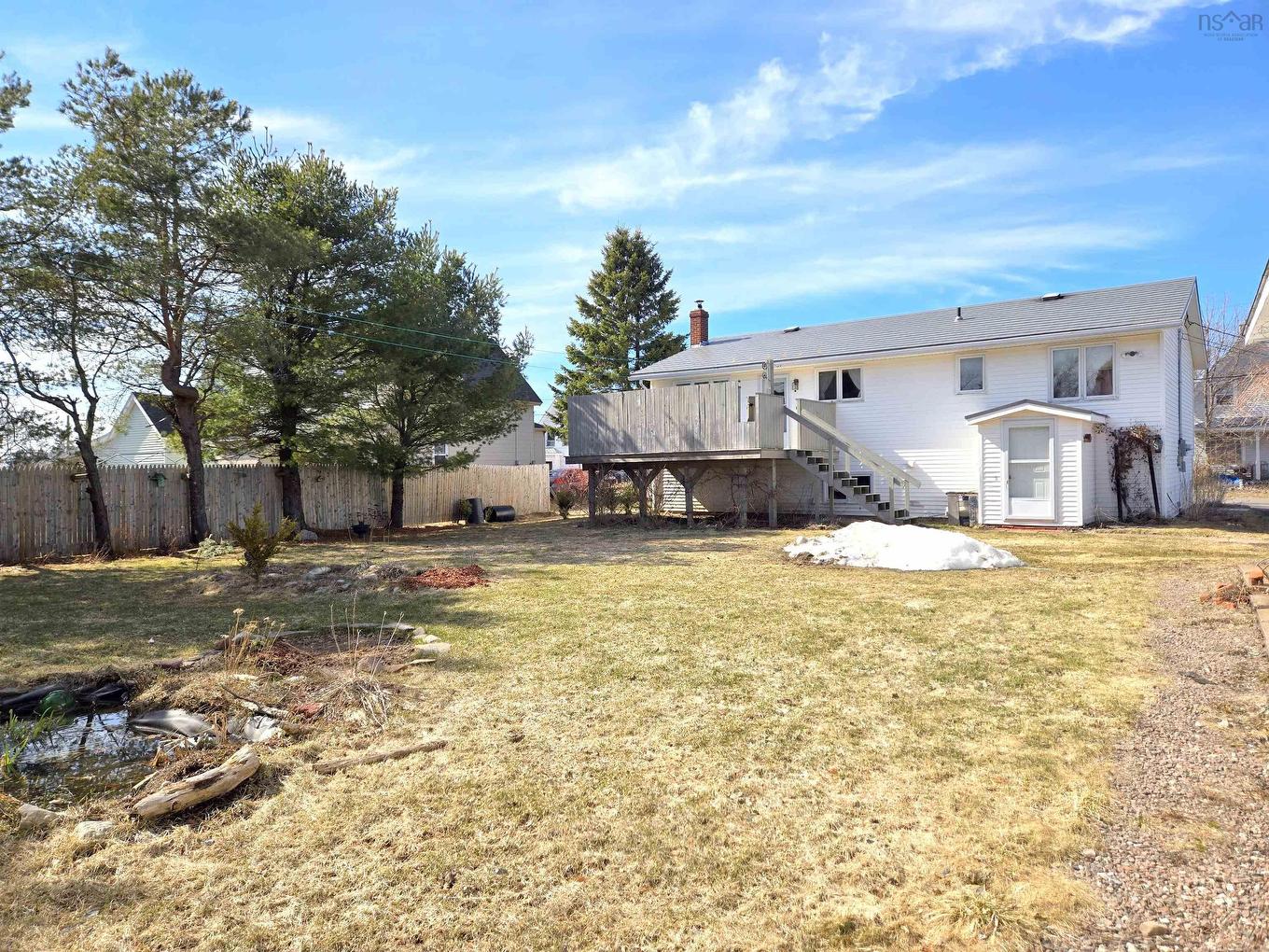 9 Patterson Street, Amherst, NS