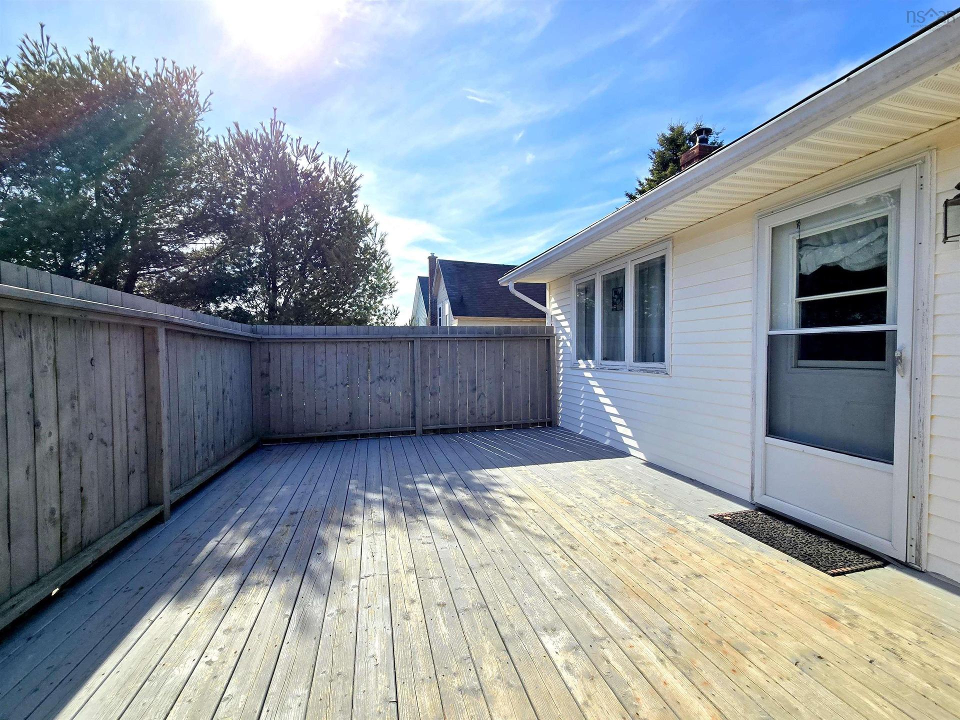 9 Patterson Street, Amherst, NS