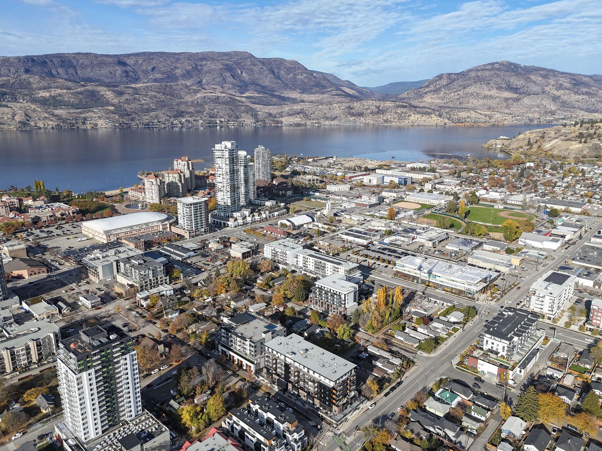311-660 Cawston Avenue, Kelowna, BC - Outdoor With Body Of Water With View