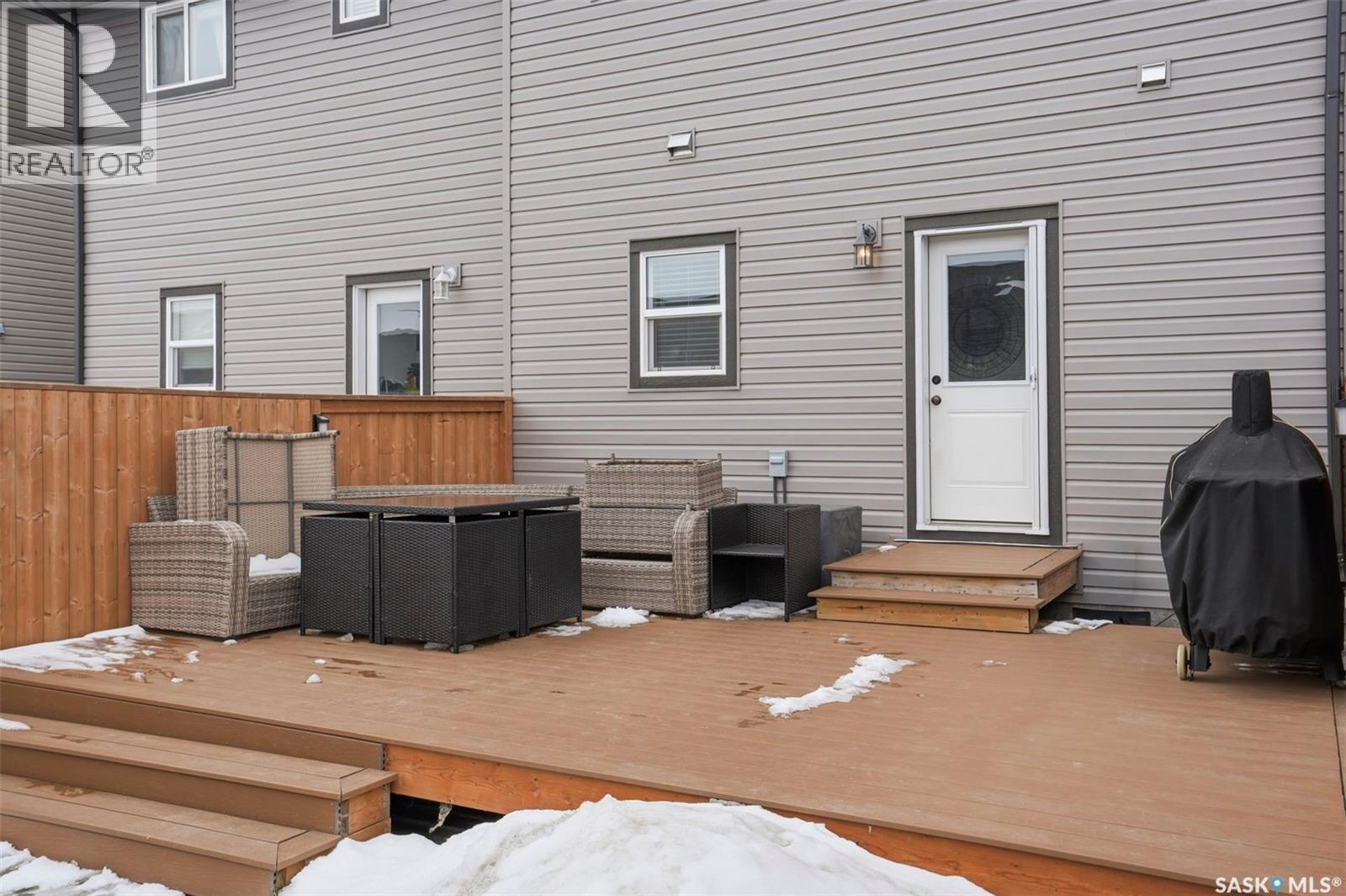 312 Underhill Bend, Saskatoon, SK - Outdoor With Deck Patio Veranda With Exterior