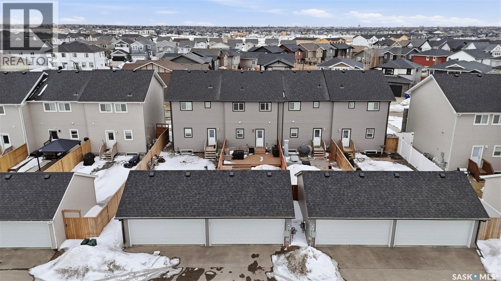 312 Underhill Bend, Saskatoon, SK - Outdoor