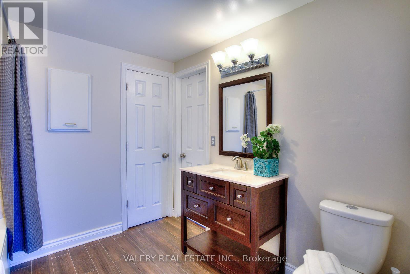 848 Attersley Drive, Oshawa, ON