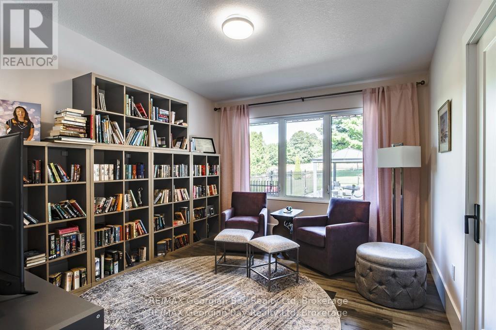 165 Wilson Road, Midland, ON - Indoor Photo Showing Other Room