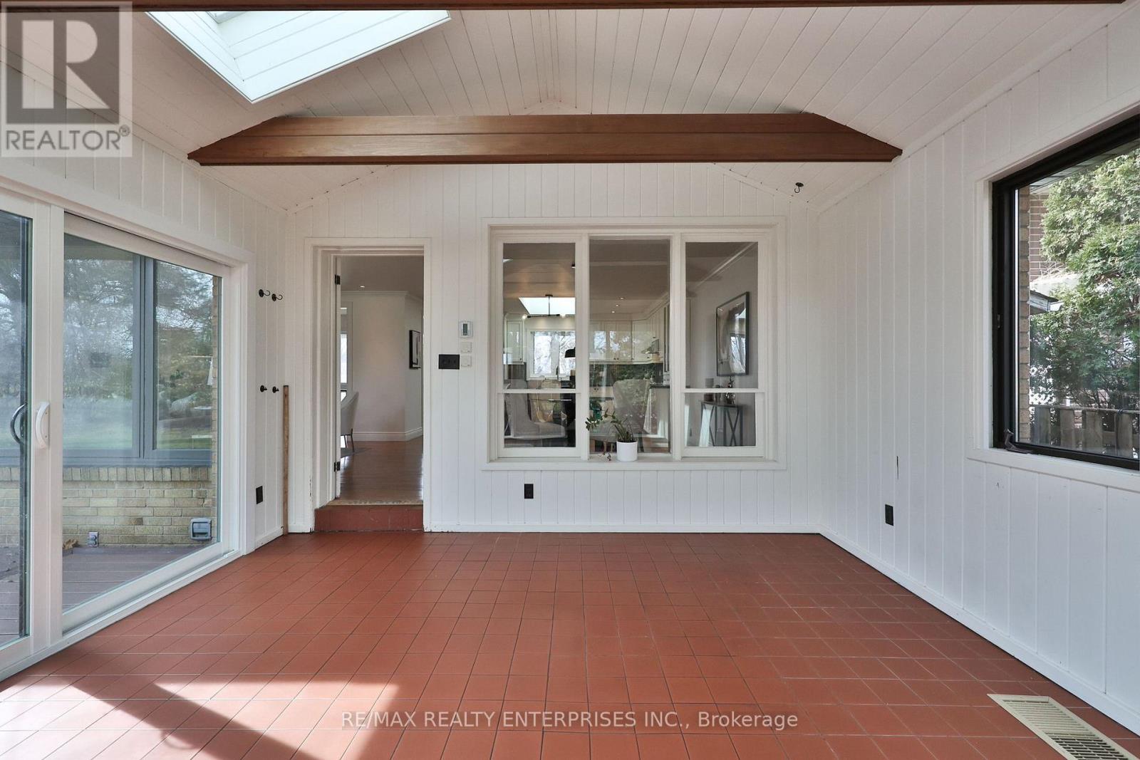 1439 Larchview Trail, Mississauga, ON - Indoor Photo Showing Other Room