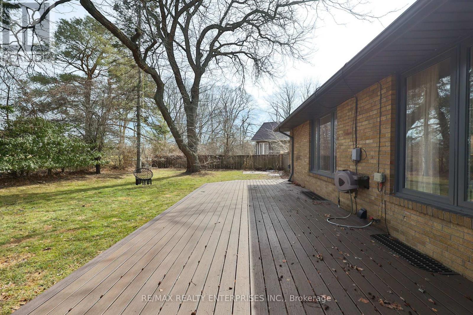 1439 Larchview Trail, Mississauga, ON - Outdoor With Deck Patio Veranda