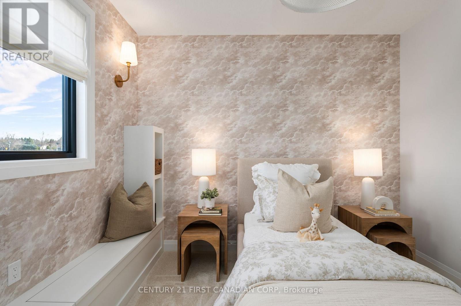851 White Pine Street, London North (North S), ON - Indoor Photo Showing Bedroom