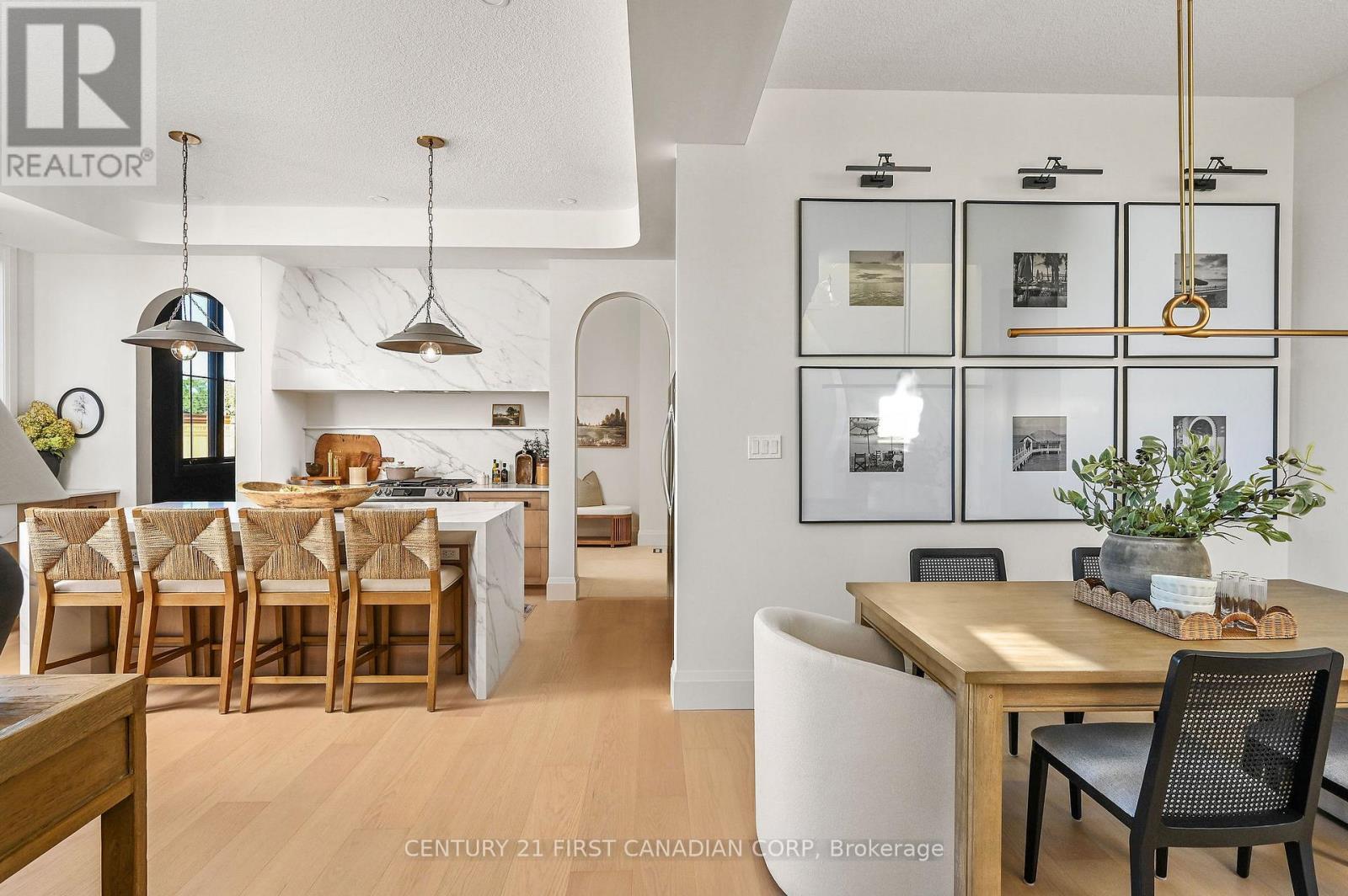 855 White Pine Street, London North (North S), ON - Indoor Photo Showing Dining Room