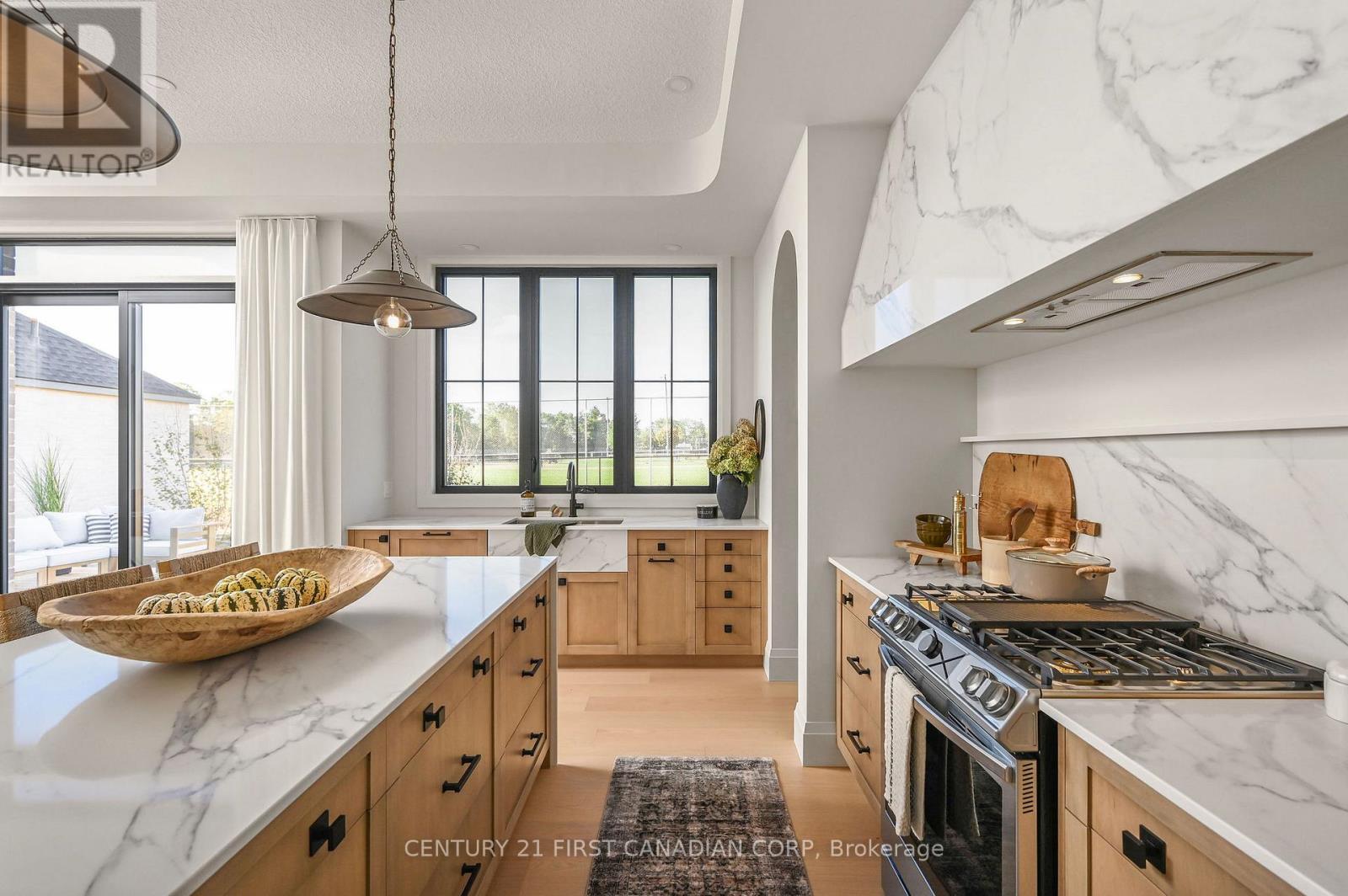 863 White Pine Street, London North (North S), ON - Indoor Photo Showing Kitchen