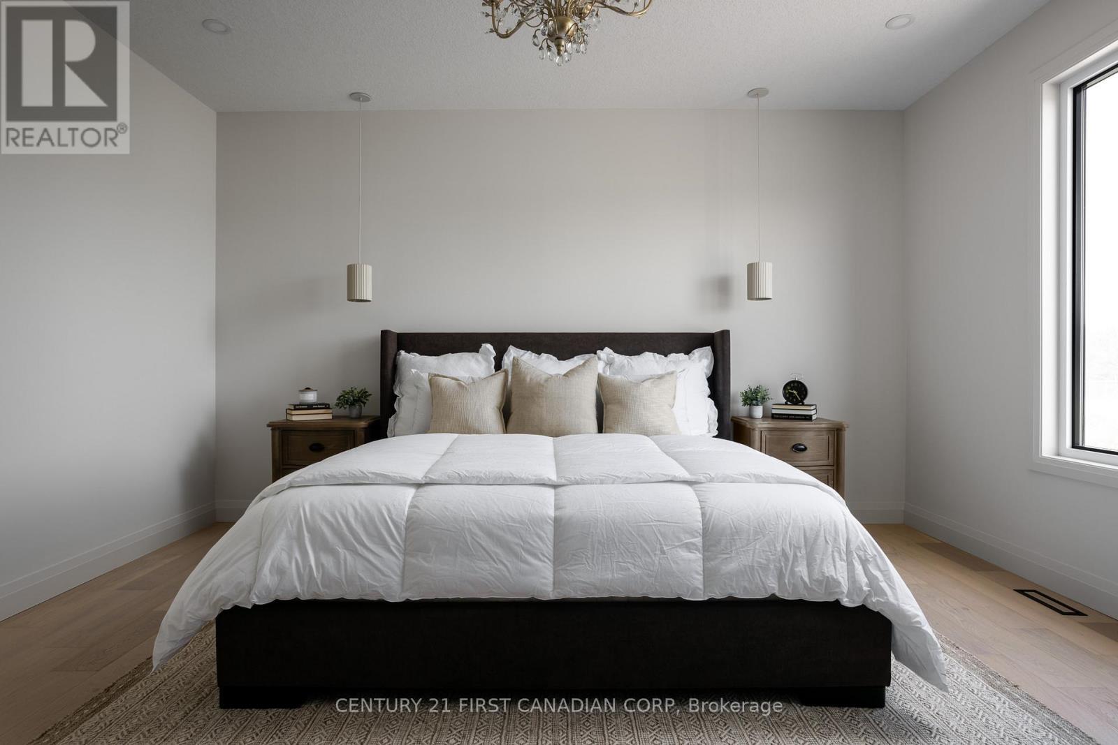 871 White Pine Street, London North (North S), ON - Indoor Photo Showing Bedroom