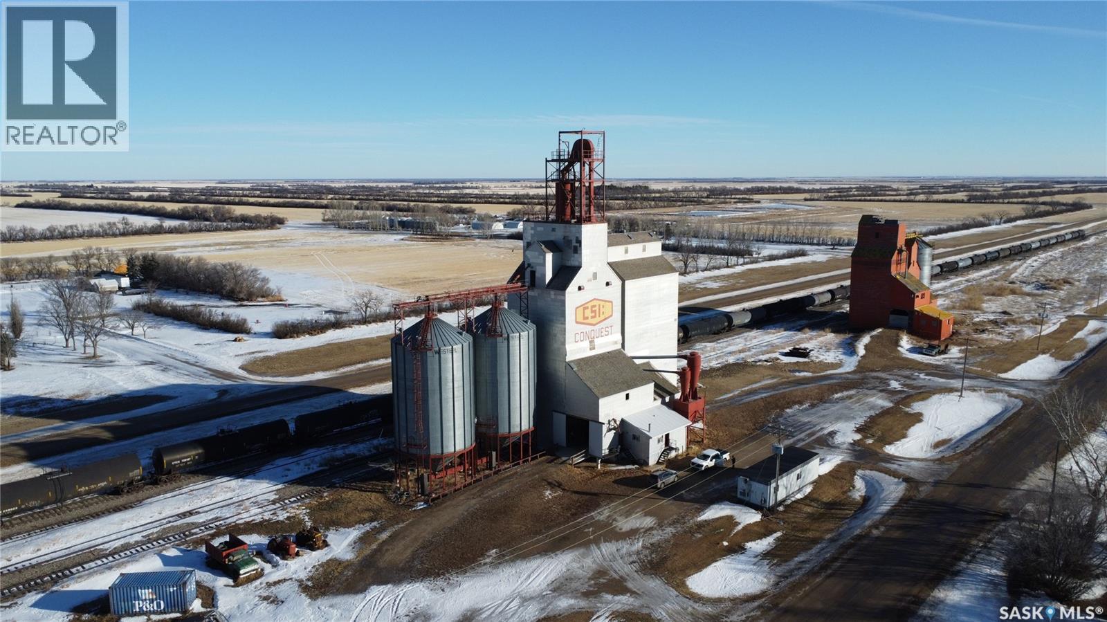 620 Railway Avenue, Conquest, SK