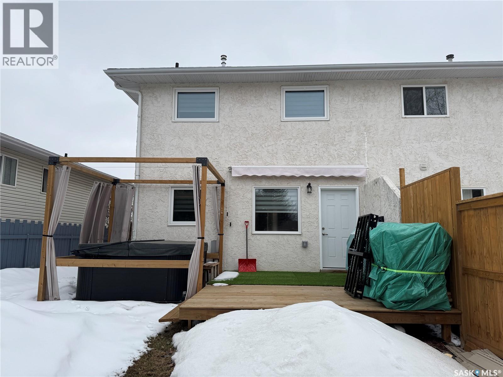 132 Barber Crescent, Saskatoon, SK - Outdoor With Exterior