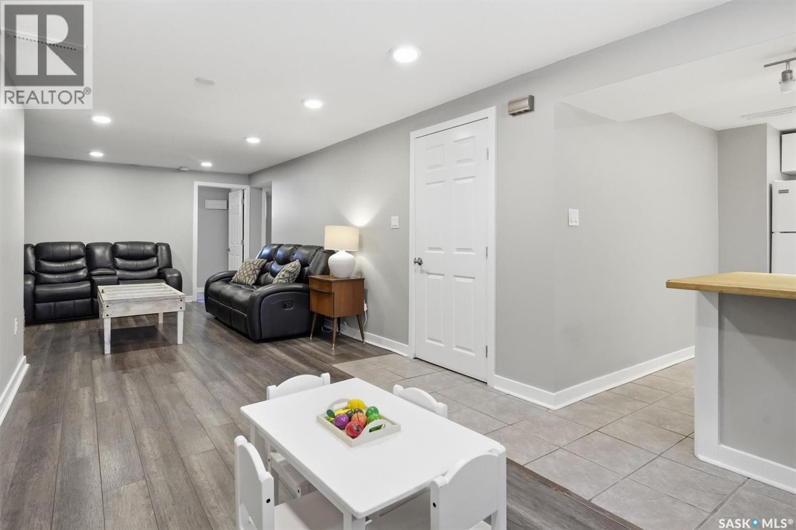 16 Pinder Crescent, Saskatoon, SK - Indoor