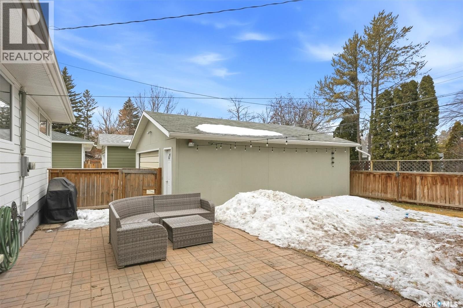 16 Pinder Crescent, Saskatoon, SK - Outdoor With Deck Patio Veranda