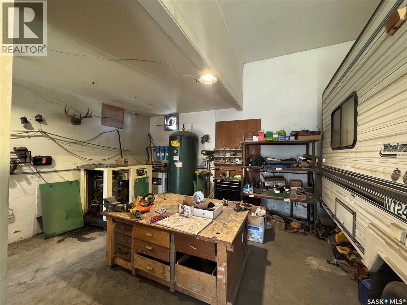 1000 First Avenue, Young, SK