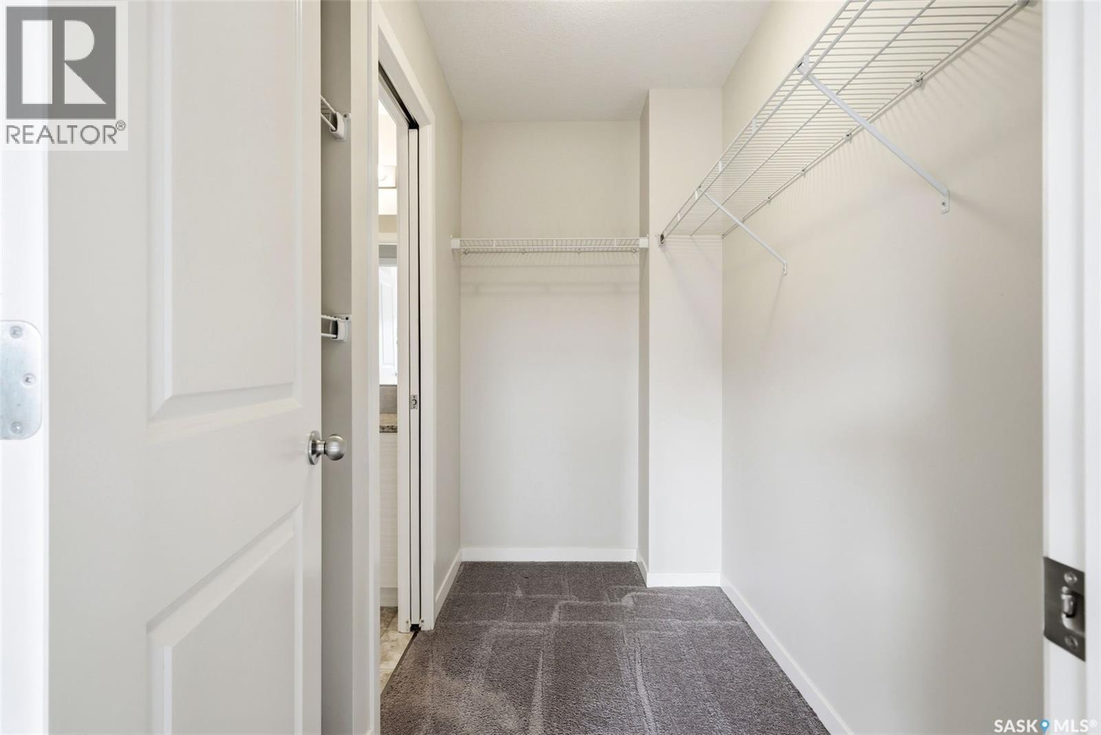 2 5752 Gordon Road, Regina, SK - Indoor