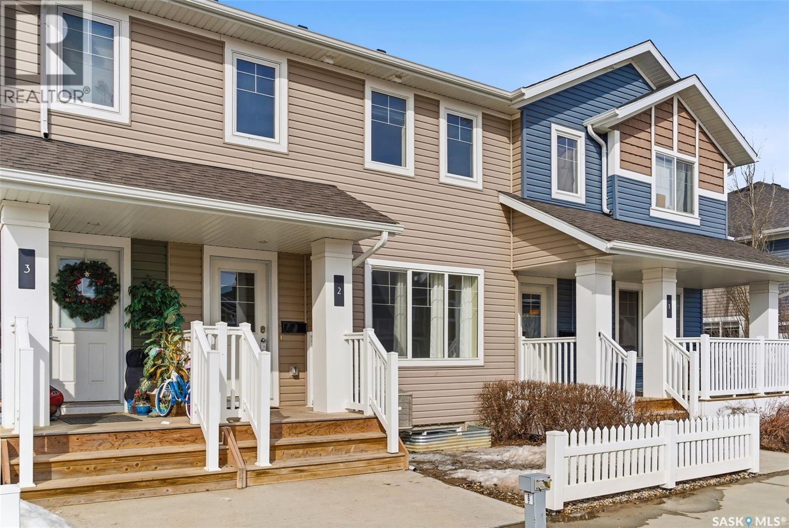 2 5752 Gordon Road, Regina, SK - Outdoor With Deck Patio Veranda With Facade