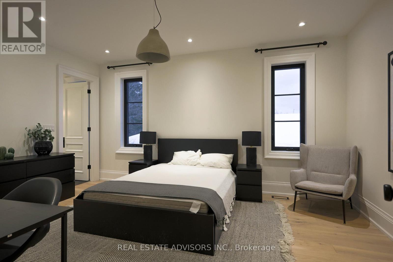 20 Arrowstook Road, Toronto, ON - Indoor Photo Showing Bedroom