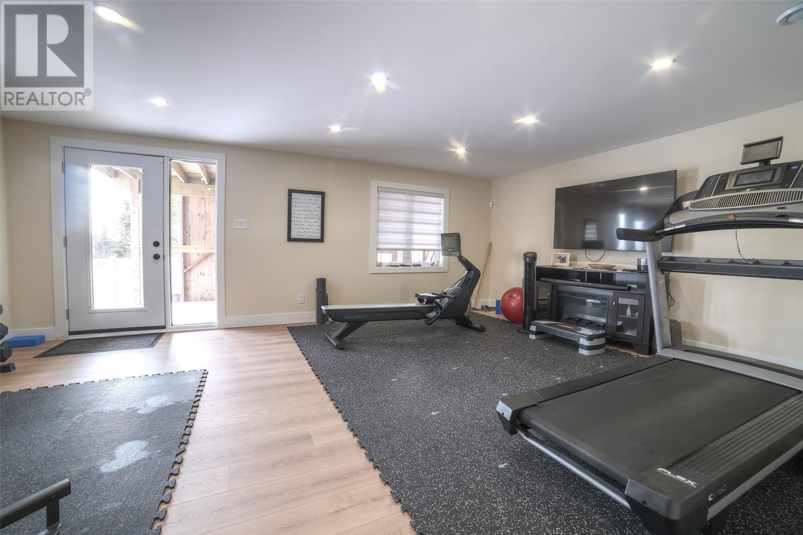 35 Donegal Run, St. John’S, NL - Indoor