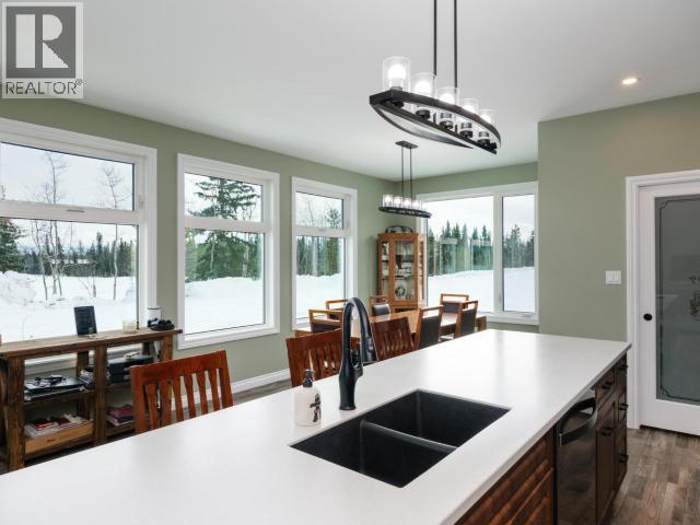 348 Dusty Trail, Whitehorse North, YT - Indoor