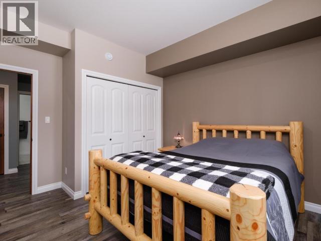 348 Dusty Trail, Whitehorse North, YT - Indoor Photo Showing Bedroom