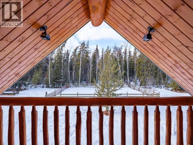 348 Dusty Trail, Whitehorse North, YT - Outdoor