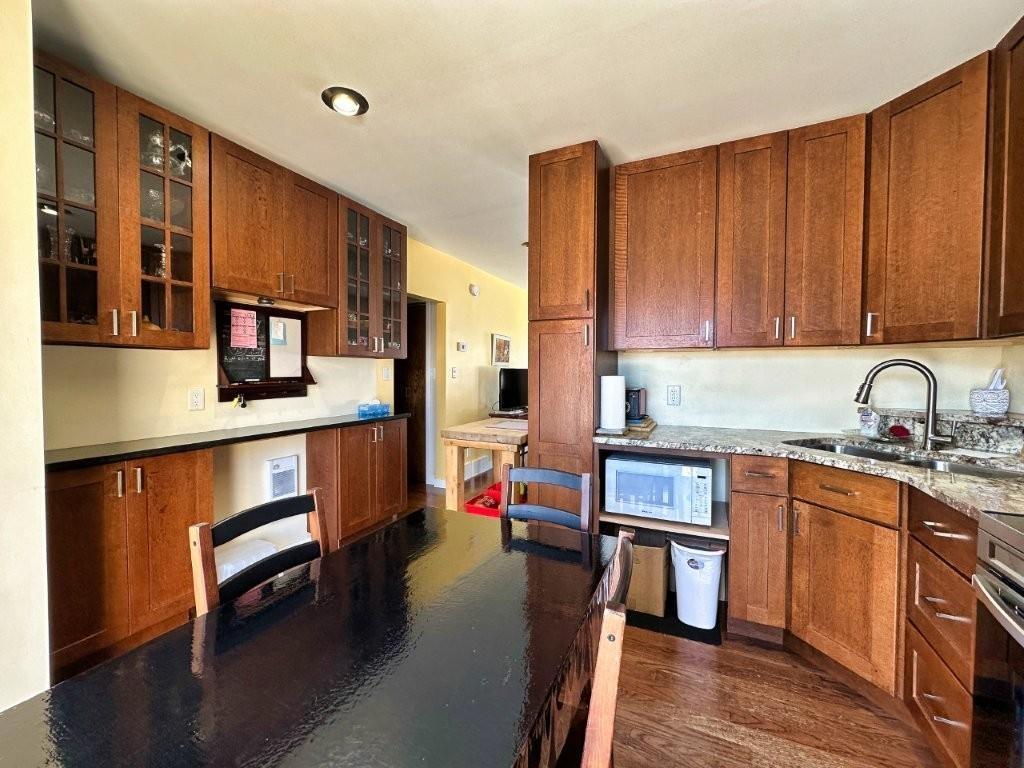 77 Prospect Ave, Thunder Bay, ON - Indoor Photo Showing Kitchen