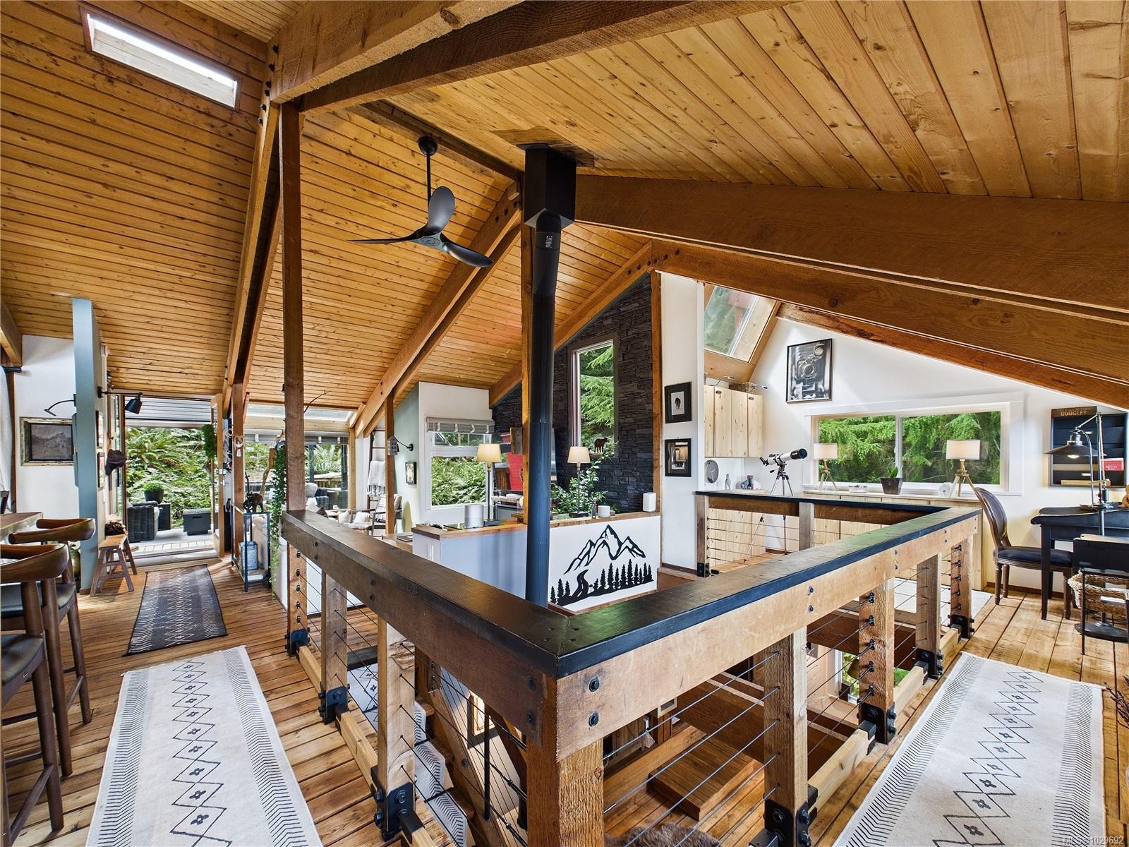 182 Devine Dr, Salt Spring, BC -