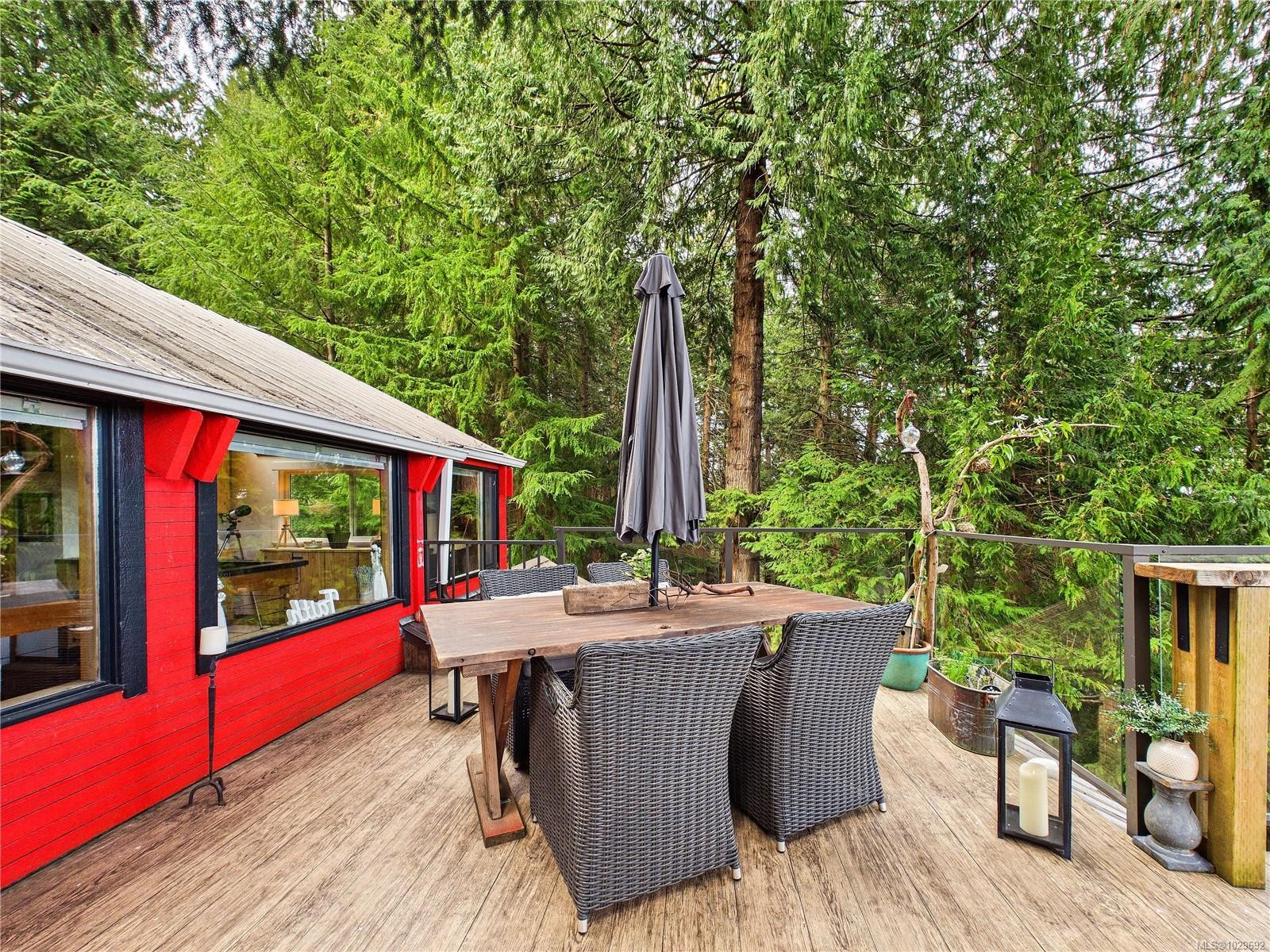 182 Devine Dr, Salt Spring, BC - Outdoor With Deck Patio Veranda With Exterior